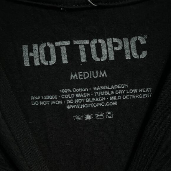 NWT Hot Topic 'Ew, People' Short Sleeve Black Shirt Medium - Picture 3 of 3